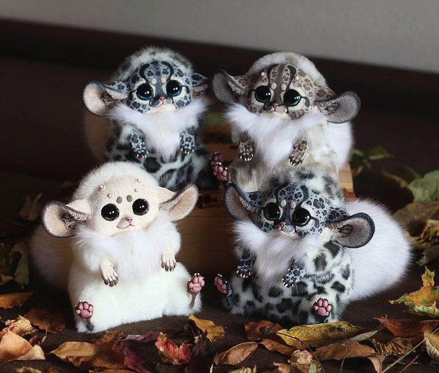 Милая игрушка красивая. Игрушки Santaniel Inari Foxes. Мексиканский глазоух. Кукольные монстрики Santaniel.