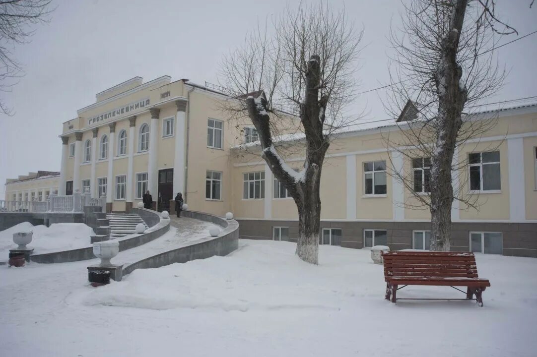 Грязехранилище. Санаторий ррлник кисло. Грязелечебница 23 владивосток. Железноводская грязелечебница в железноводске. Грязелечебница железноводск.