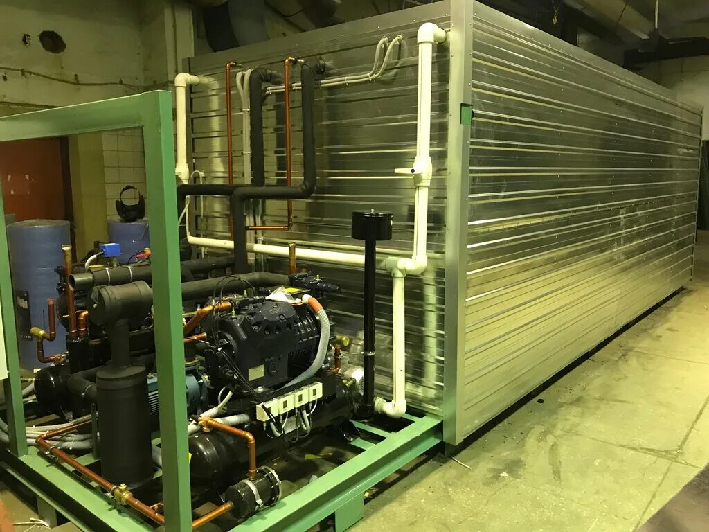 климатическое оборудование. монтаж систем вентиляции и кондиционирования. сервисное обслуживание холодильного оборудования. монтаж пром оборудования. кондиционер в систему вентиляции.