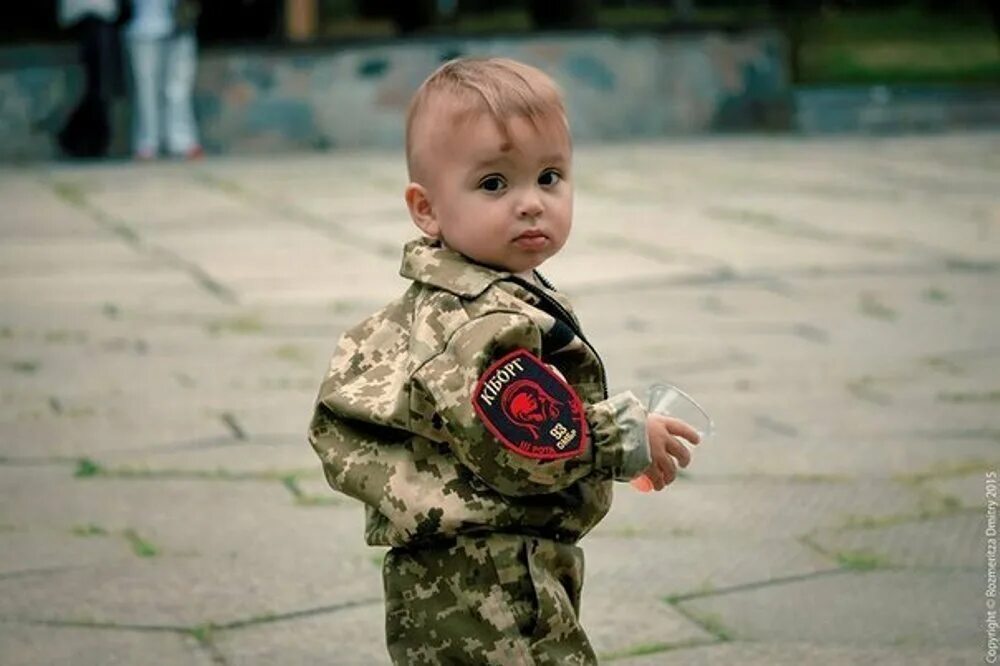 Киев дети. Ребенок ua. Киевские дети. Ребенок ua. Усыновление украинских детей.