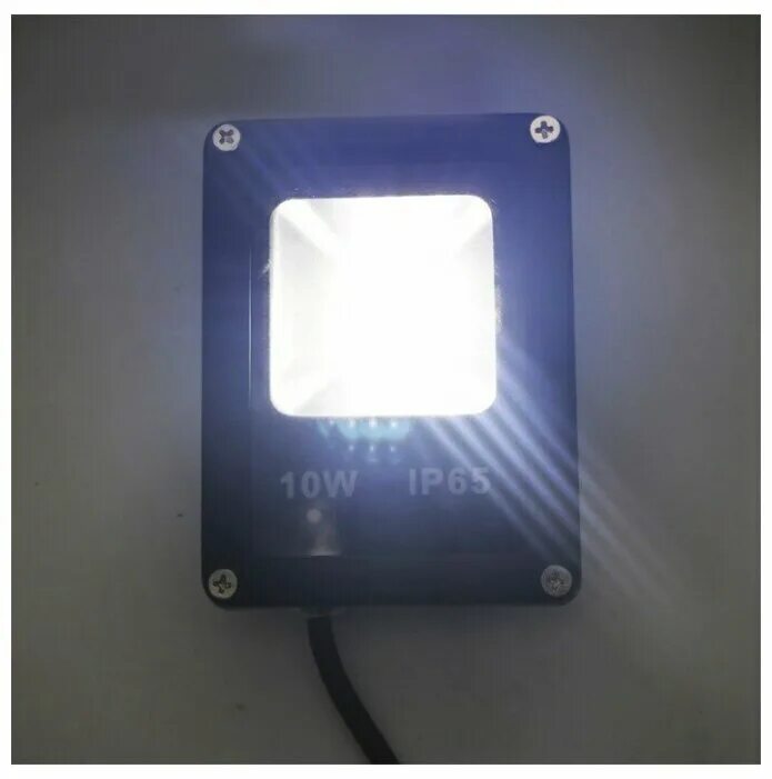 Прожектор led 220в. Прожектор 220в. ev25_045220 прожектор. 10 ватт. стробоскоп из светодиодного прожектора 220 вольт 10 ватт.