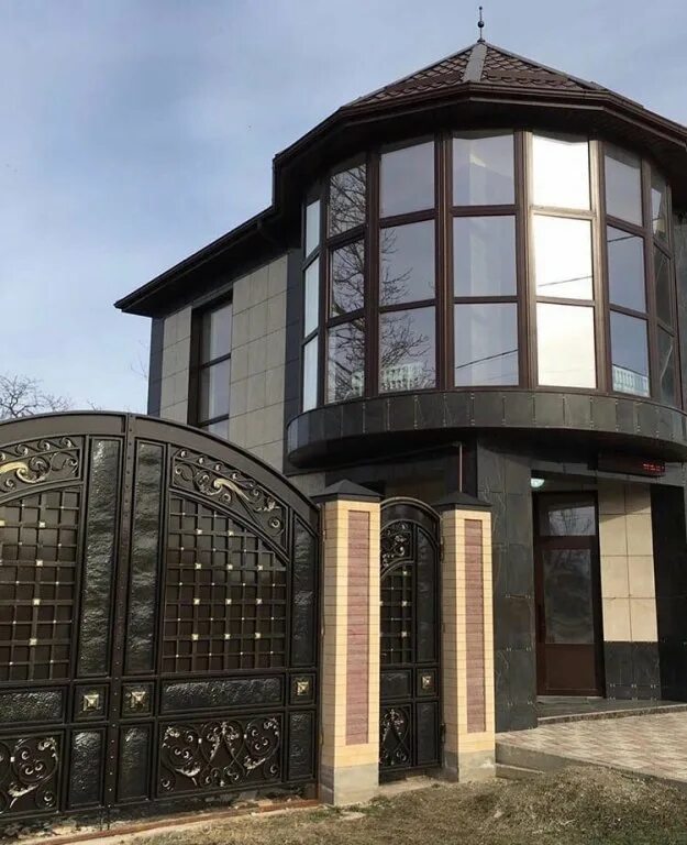 Гостиница в светлом оренбургской области. Гостиница комфорт ставрополь. Изобильное отель. Отель комфорт ставрополь. Гостиница изобильный.