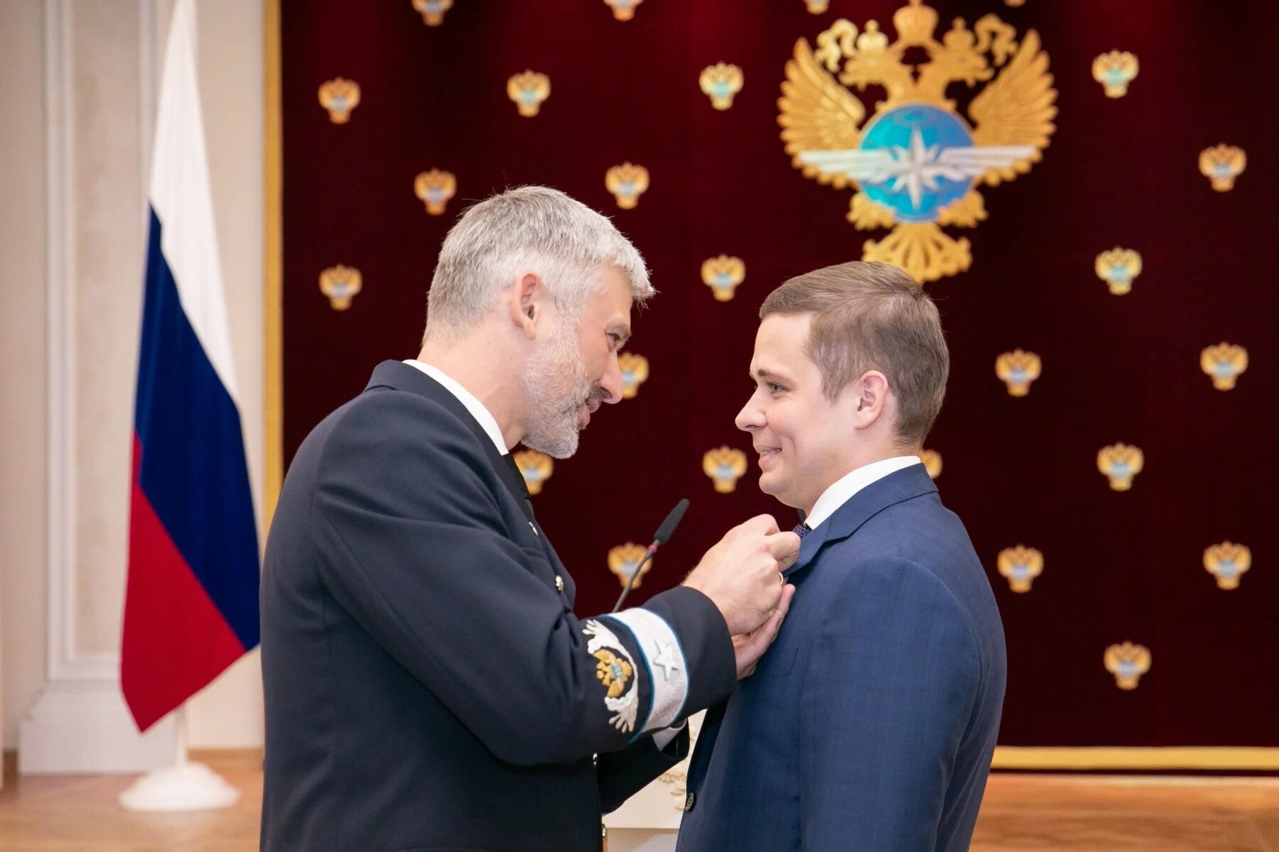 Награды 6. Mitsubishi medals g28. Награды 6. Нагрудный членский значок влксм. Орден ленина 1936.