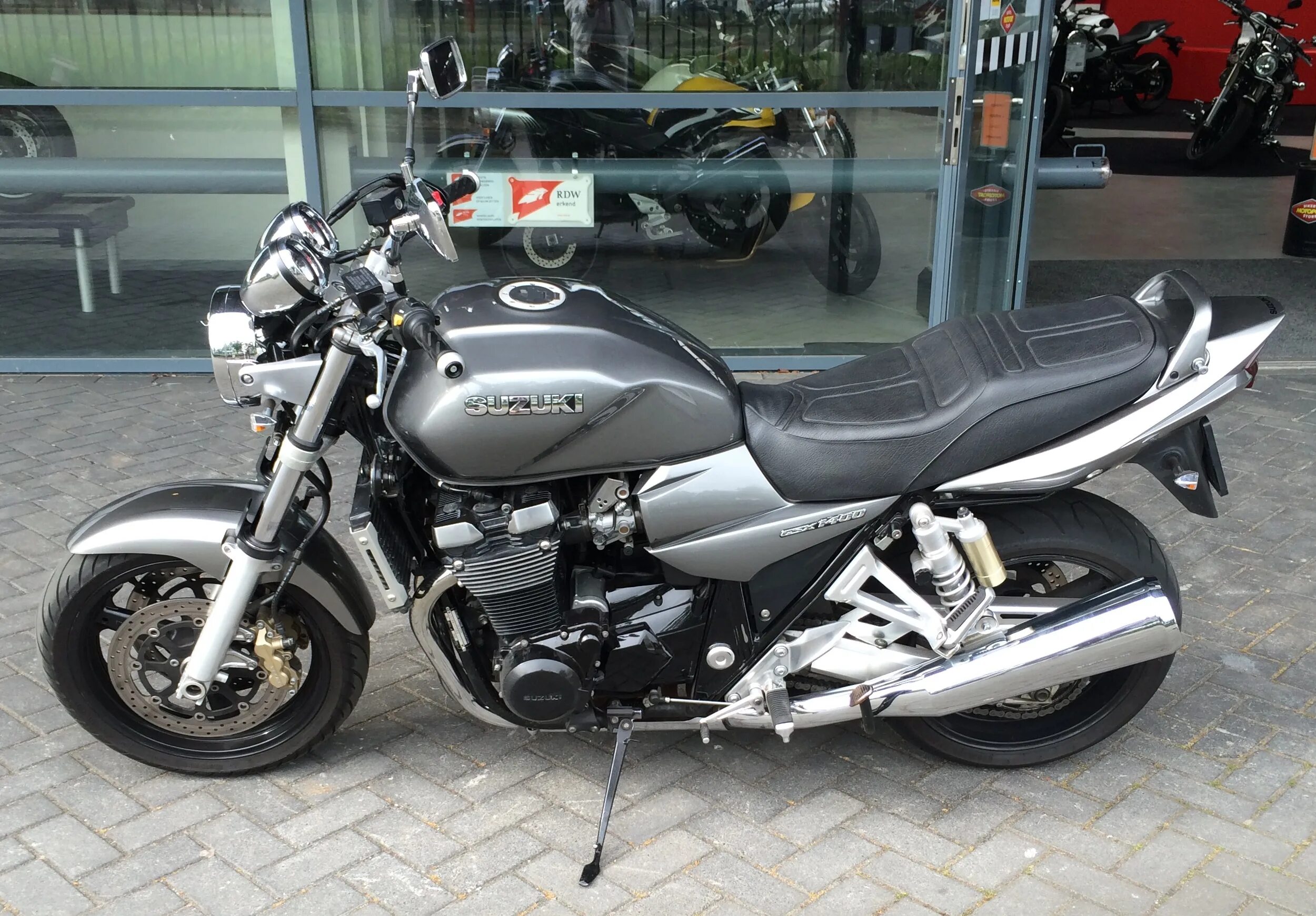 Сузуки 1400. Suzuki 1400. GSX 1400 2005. Сузуки 1400 мотоцикл. Сузуки ГСХ 1400.