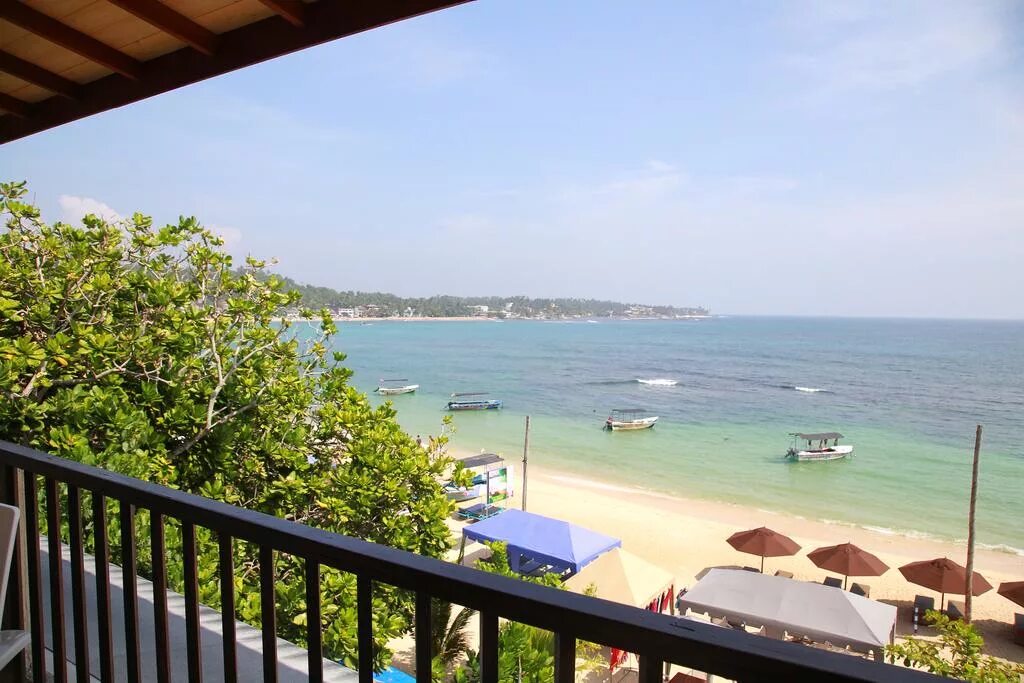 Sea view 3 унаватуна. Wave beach resort 3 унаватуна. унаватуна шри ланка. аралия бич резорт унаватуна шри ланка. джойс резорт унаватуна.