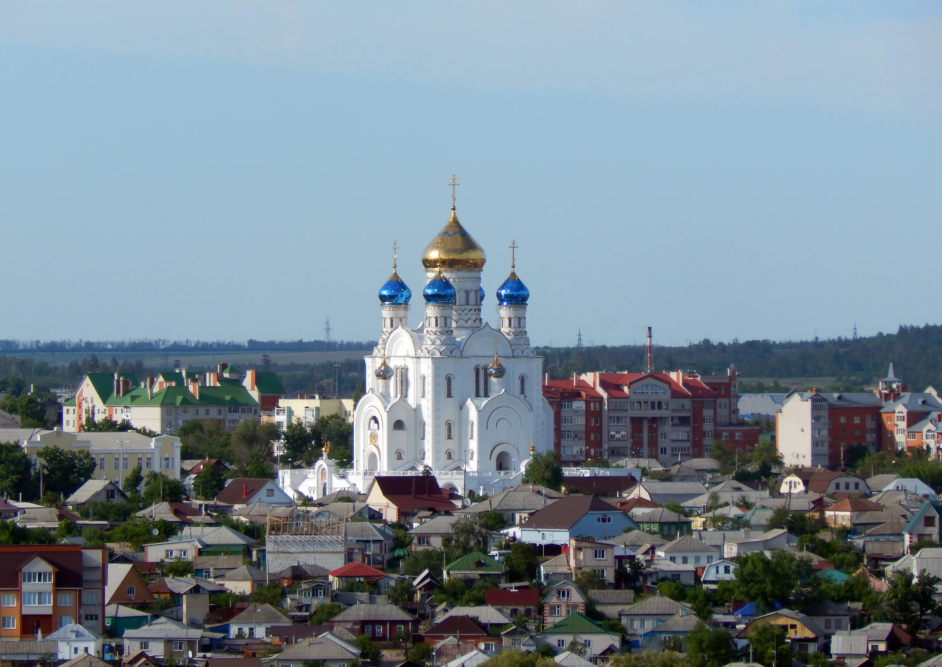 Лиски рф. Лиски Воронежская область. Лиски достопримечательности. Покровский храм в Лисках Воронежской области.