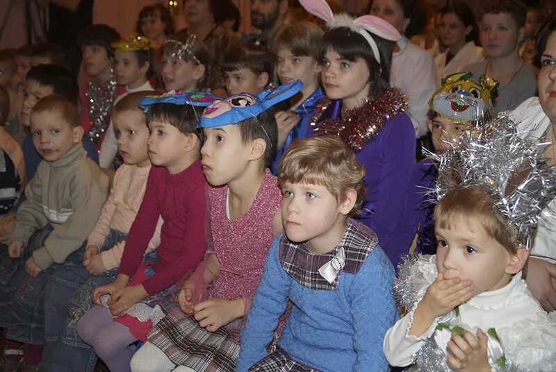 детский дом. гайский детский дом интернат мойсеев костя. гайский детский интернат. гай. коллектив детского дома интерната в оренбургской области г.