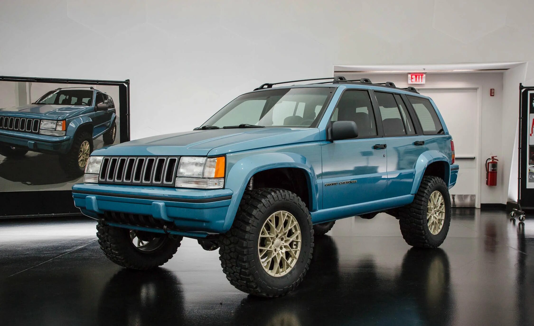 Jeep zj. Jeep Grand Jeep Cherokee 1993. Jeep Grand Cherokee ZJ. Jeep Grand Cherokee ZJ Blue. Голубой Jeep Grand Cherokee ZJ.