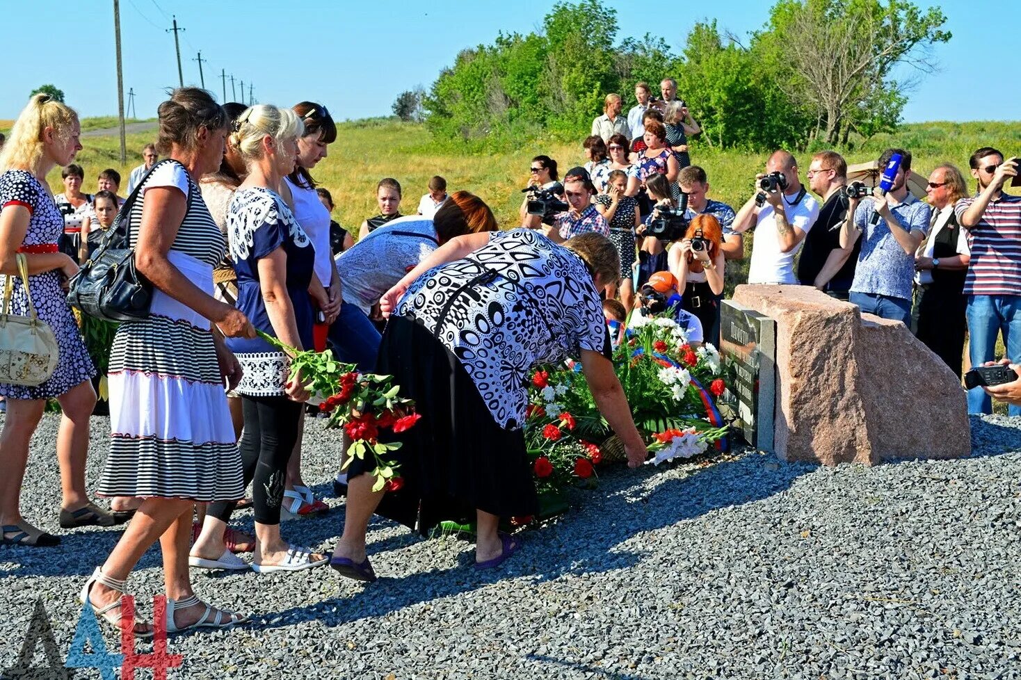 Грабово донецкая. Село грабово днр. Грабовское водохранилище. Урожайное донецкая область. Урочище грабово.