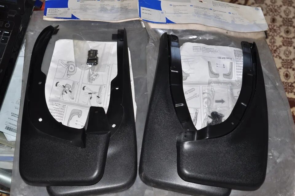 101 коленчатая. Ось ленивца дт-75. 3 101 75. Задние брызговики на гольф 4 универсал. 4e0 075 111.