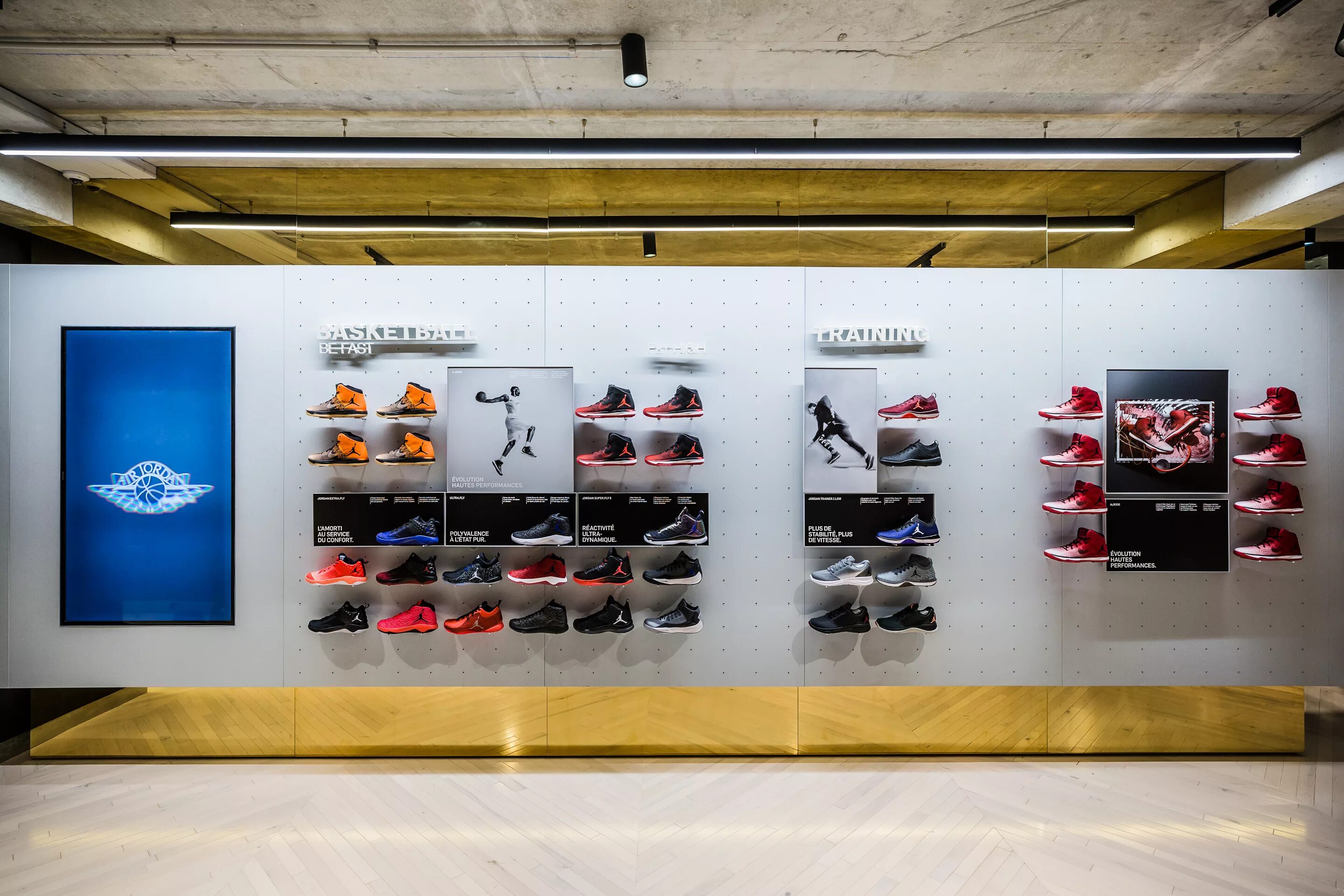 Nike Air Jordan Store. Nike Jordan Boutique. Магазин Nike Air Jordan в Москве. Найк где магазины