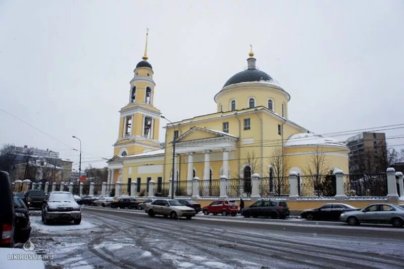 Церковь Вознесения венчался Пушкин. Храм Вознесения Господня венчался Пушкин с Гончаровой в Москве. Церковь Вознесения у Никитских ворот Пушкин. Храм большое Вознесение у Никитских ворот. Храм гончарова