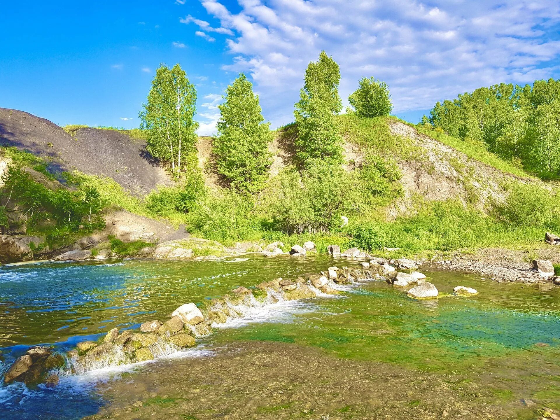 Природные достопримечательности новосибирска. Беловский водопад Искитим. Беловский водопад Новосибирская область. Водопад Белово Искитимский район. Водопад в Искитимском районе Новосибирской области.