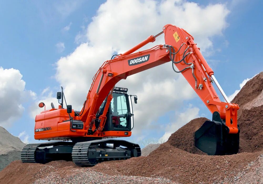 Экскаватор Doosan dx180lc. Экскаватор гусеничный Доосан 180. Doosan 180 гусеничный экскаватор. Доосан 160 колесный. Досан экскаватор