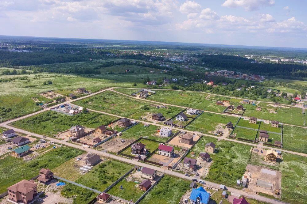 Тсн финский бриз. Кп финская деревня. Поселок кротово приозерск. Финская деревня коттеджный поселок воскресенское. Финское поселение ленинградская область.