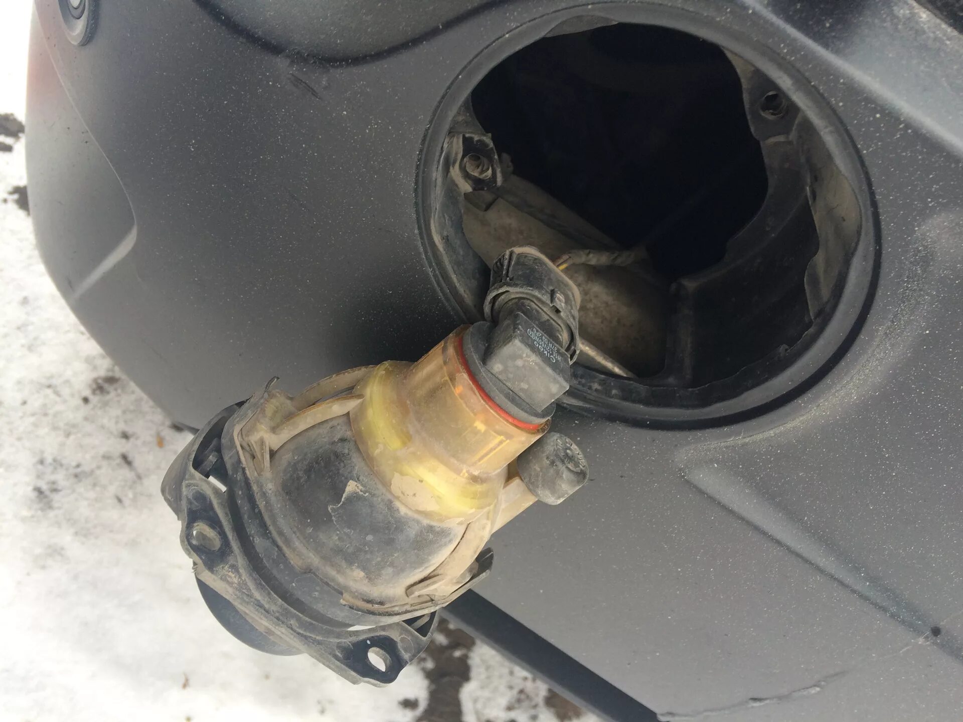 Замена ламп в туманках - Renault Megane Scenic, 1,9 л, 1998 года электроника DRI