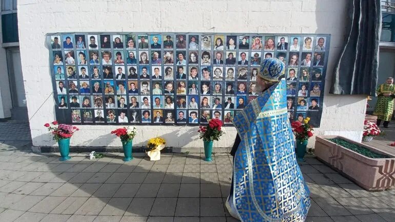 Сколько погибших в норд осте жертв было. Норд-ОСТ теракт на Дубровке. Теракт на Дубровке Норд ОСТ 2002.