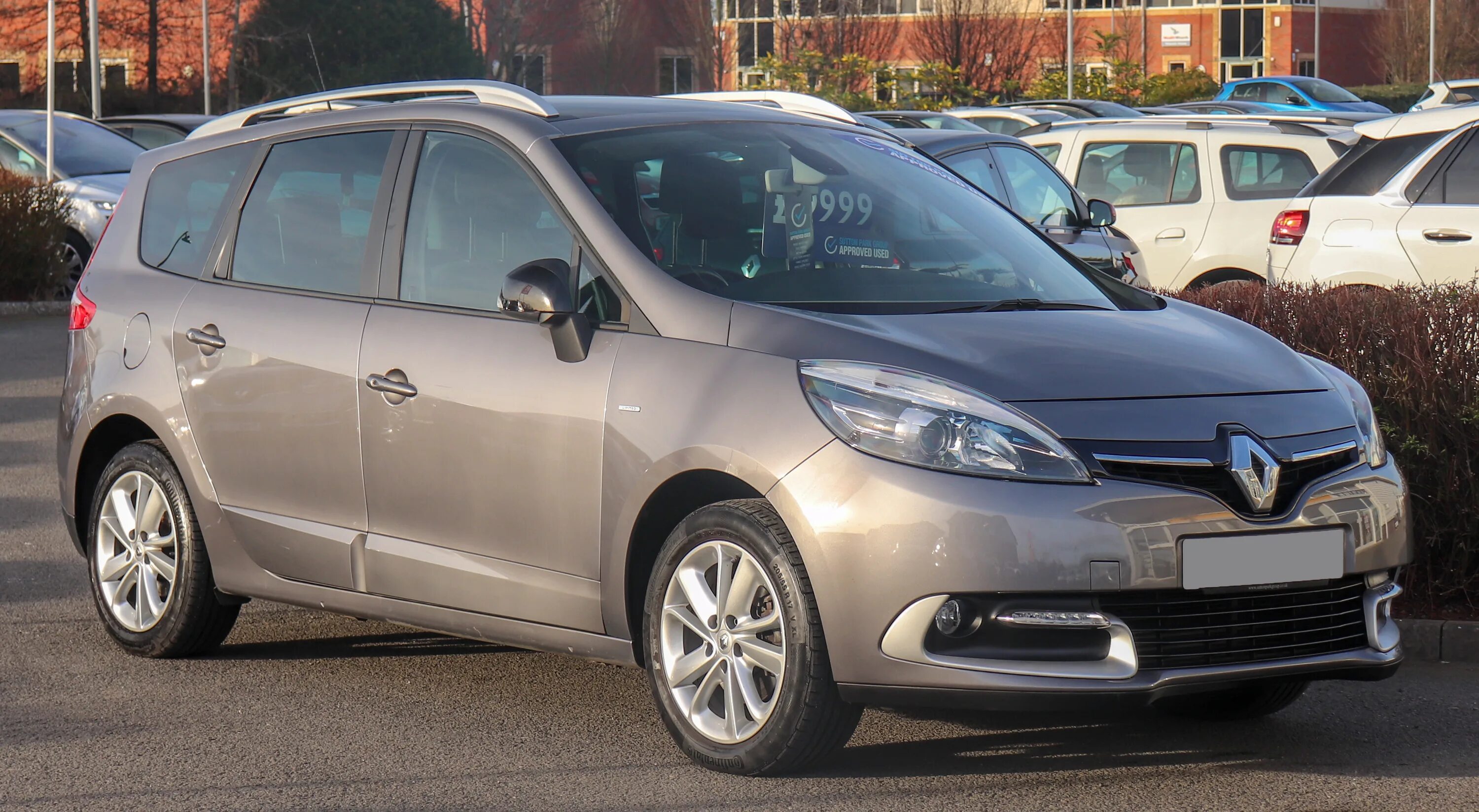 Renault scenic dci. Renault Scenic 2014. Рено Гранд Сценик 7. Рено Гранд Сценик 2014. Renault Grand Scenic 4.