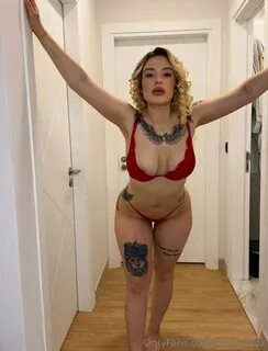 TangoLive ve Onlyfans hatunundan güzel pozlar sizlerle. 