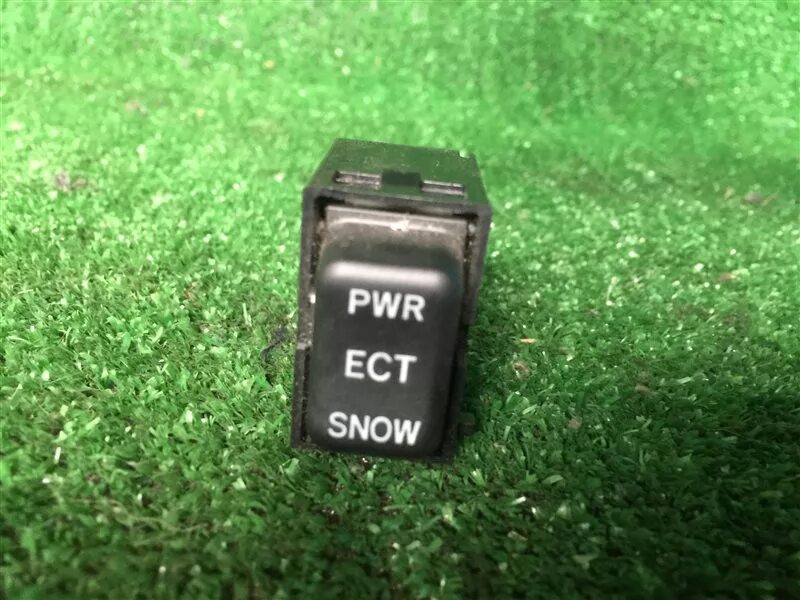 Кнопка ect pwr. Кнопка pwr toyota mark 2. кнопка snow toyota mark 2 90\.