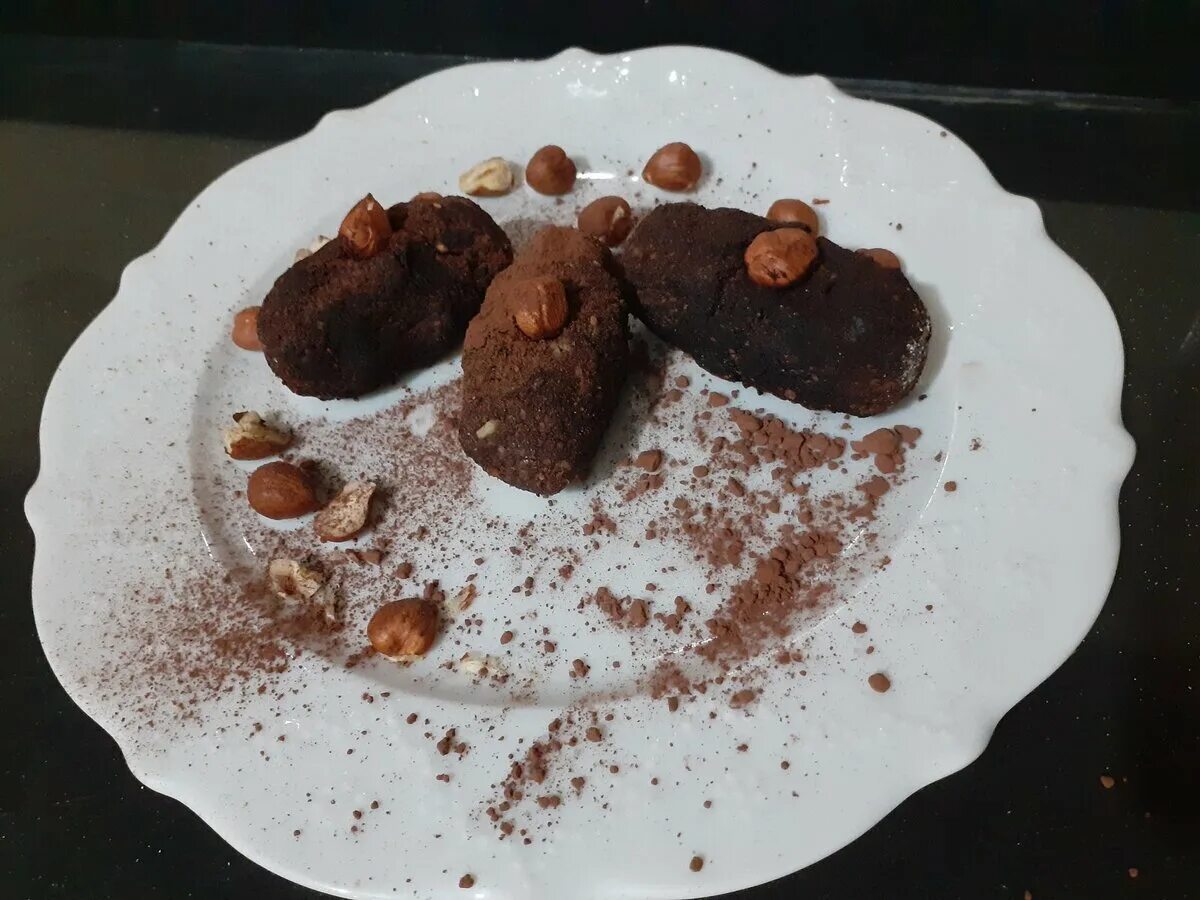 Картошка из ванильных сухарей. Пирожное картошка домашнее. пирожное картошка из сухарей. пирожное картошка из хлеба. пирожное картошка из ванильных сухарей.