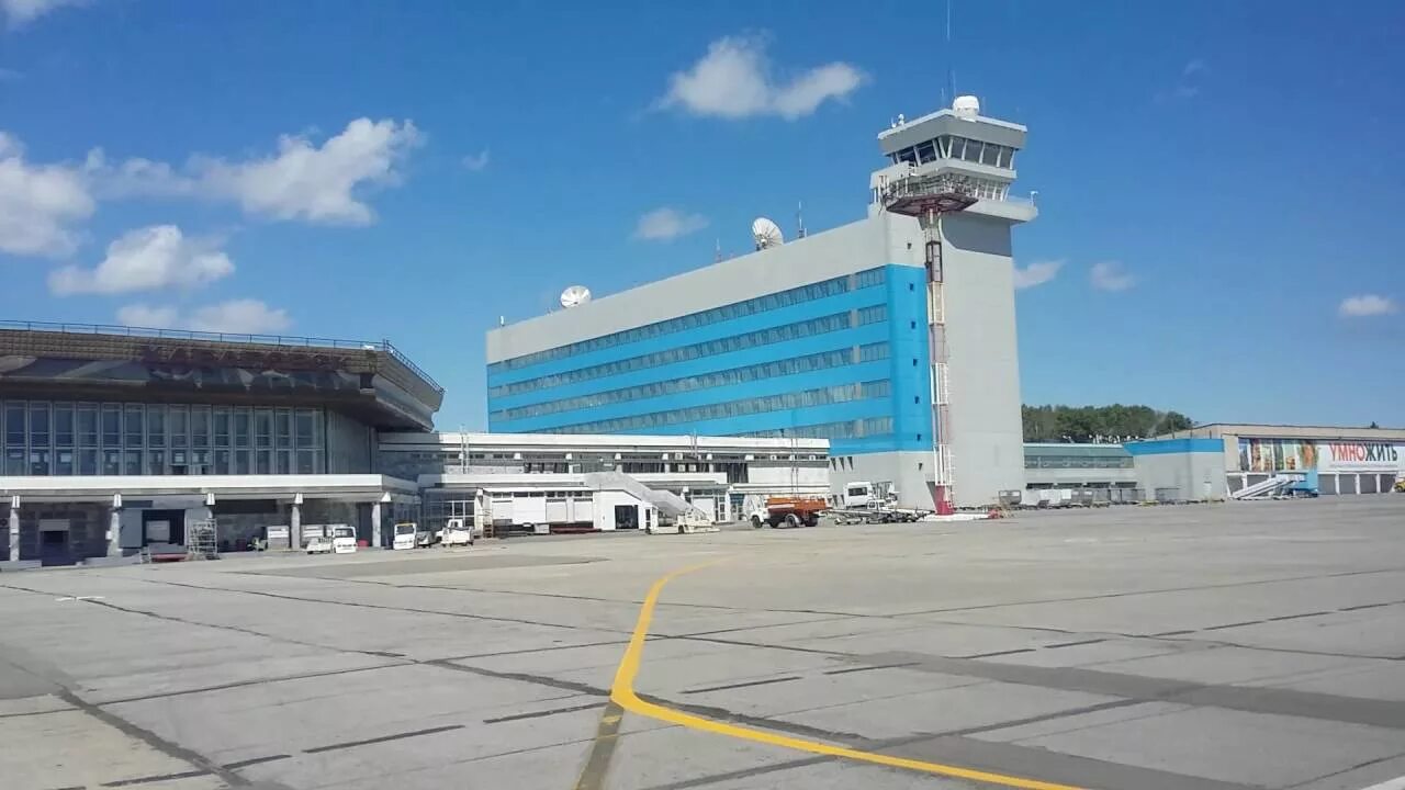 Аэропорт хабаровск новый. Камера аэропорт хабаровск. Камера хранения аэропорт хабаровск. Аэропорт хабаровск 2023. Камера аэропорт хабаровск.