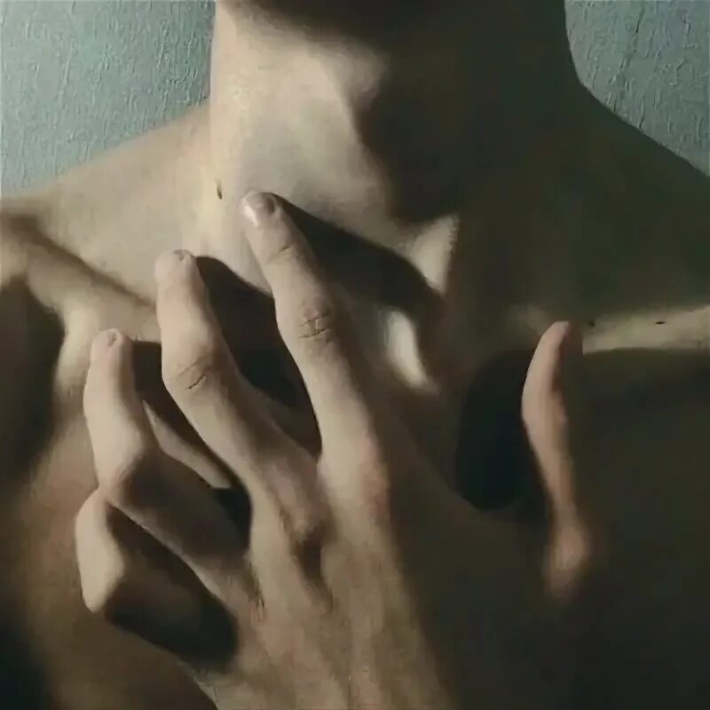 Красивая женская шея. Боль в шейном отделе позвоночника. Руки шея самая. Руки шея самая. Самомассаж шейно-воротниковой зоны.