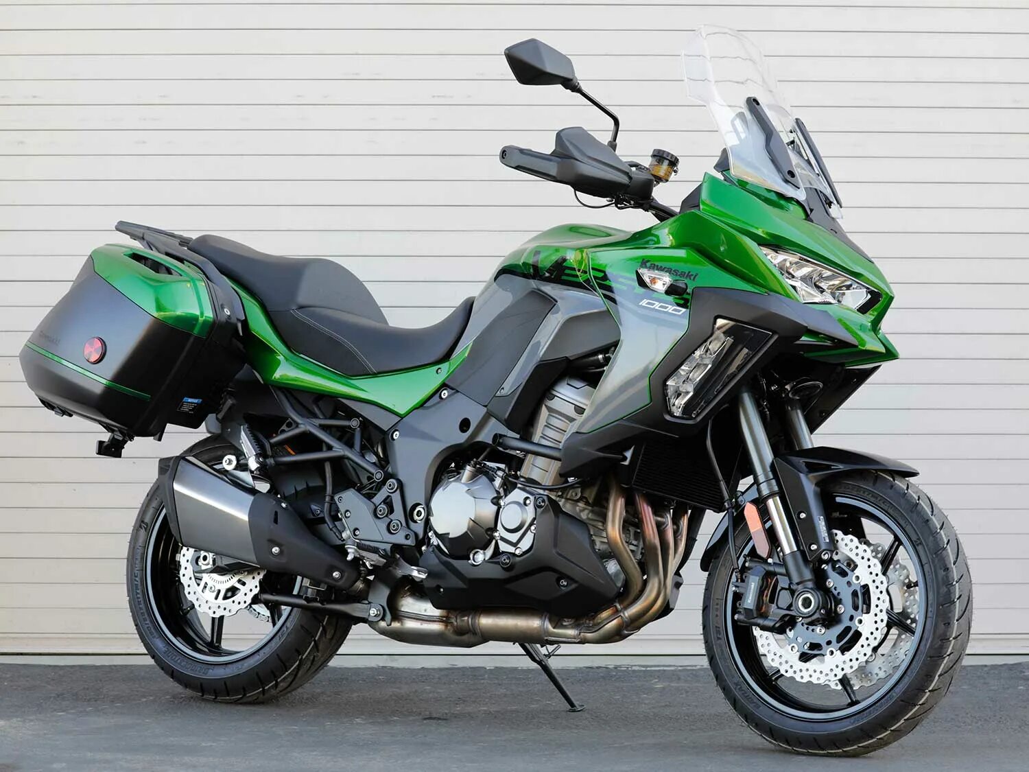 Версус 1000. Версус 1000. Версус мотоцикл 1000. Версус 1000. Kawasaki versys 1000 grand tourer.