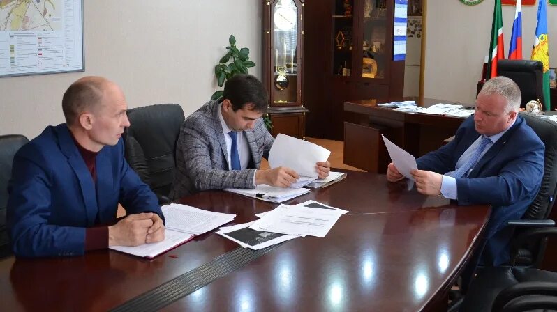 Чистополь. Налоговая чистополь руководитель. Глава чистопольского муниципального. Чистопольский муниципальный. Чистопольский муниципальный.