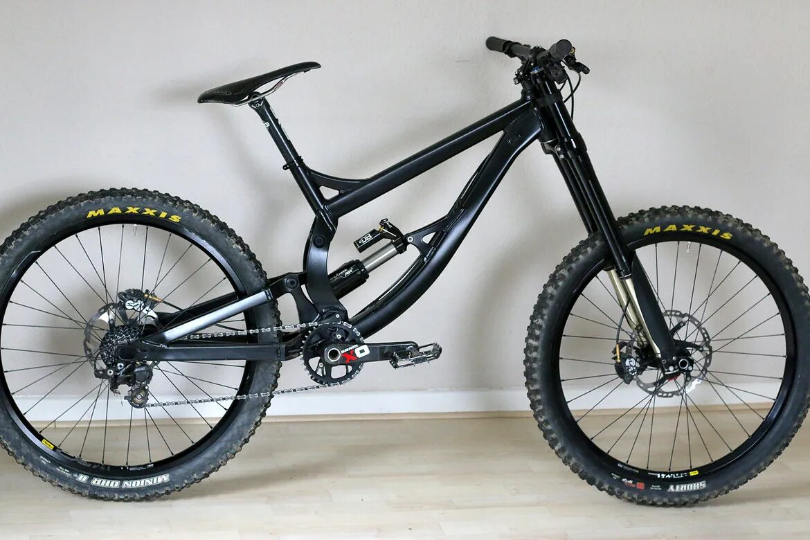 Transition 2025. Transition tr450 black. велосипед transition двухподвес. transition tr11 2025. transition double 2012.