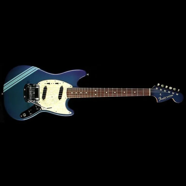 Гитара мустанг. Фендер Мустанг. 1969 Fender Mustang Competition Blue. Фендер Мустанг гитара. Fender Mustang Competition Blue.