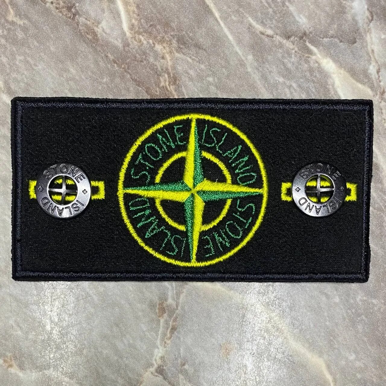 Купить патч stone. Нашивка Stone Island. Шеврон Stone Island. Оригинальная нашивка Stone Island. Шеврон на липучке Stone Island.