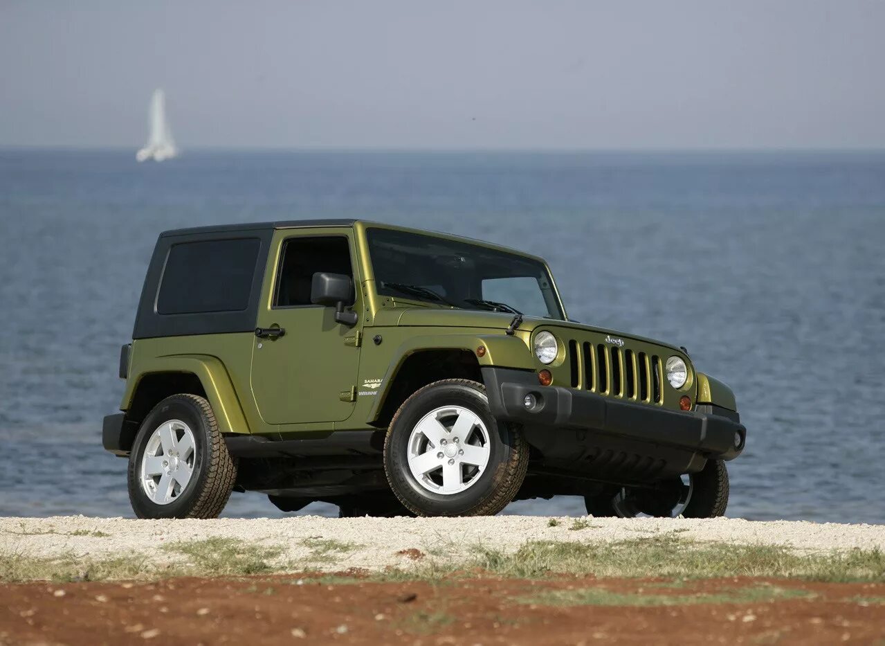Crd 4x4. Джип Вранглер 2006. Jeep Wrangler 2.8. Jeep Sahara 3 двери. Jeep Wrangler Sahara.