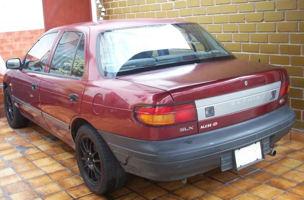 Киа сефия фото KIA Sephia (2G) 1.5 бензиновый 1998 (второе поколение) на DRIVE2