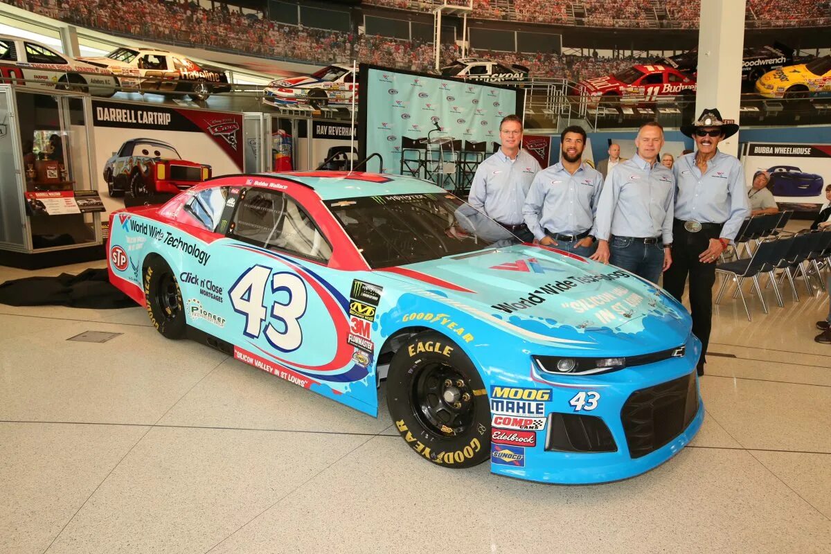 Автогонщики наскар fasteks коллекционер. Автогонщики наскар. Автогонщики наскар мультфильм. Наскар тайд. Автогонщики наскар.