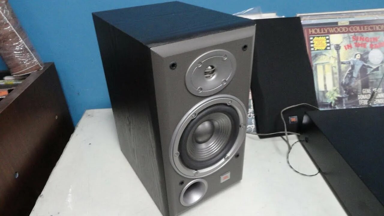 Jbl northridge e30. Jbl synchros e30. Jbl e30. Jbl e30. Наушники jbl synchros.