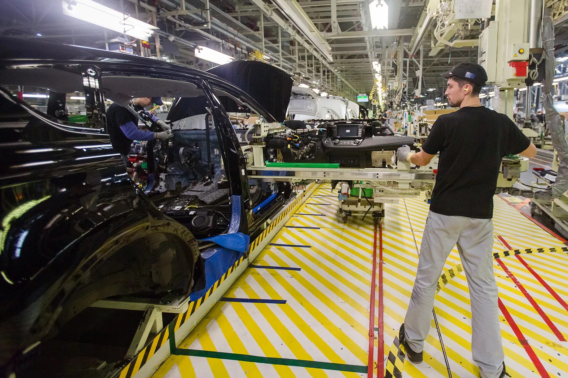 Завод Toyota в Санкт-Петербурге. Завод Toyota в России. Завод Тойота Шушары. Завод тойота в спб