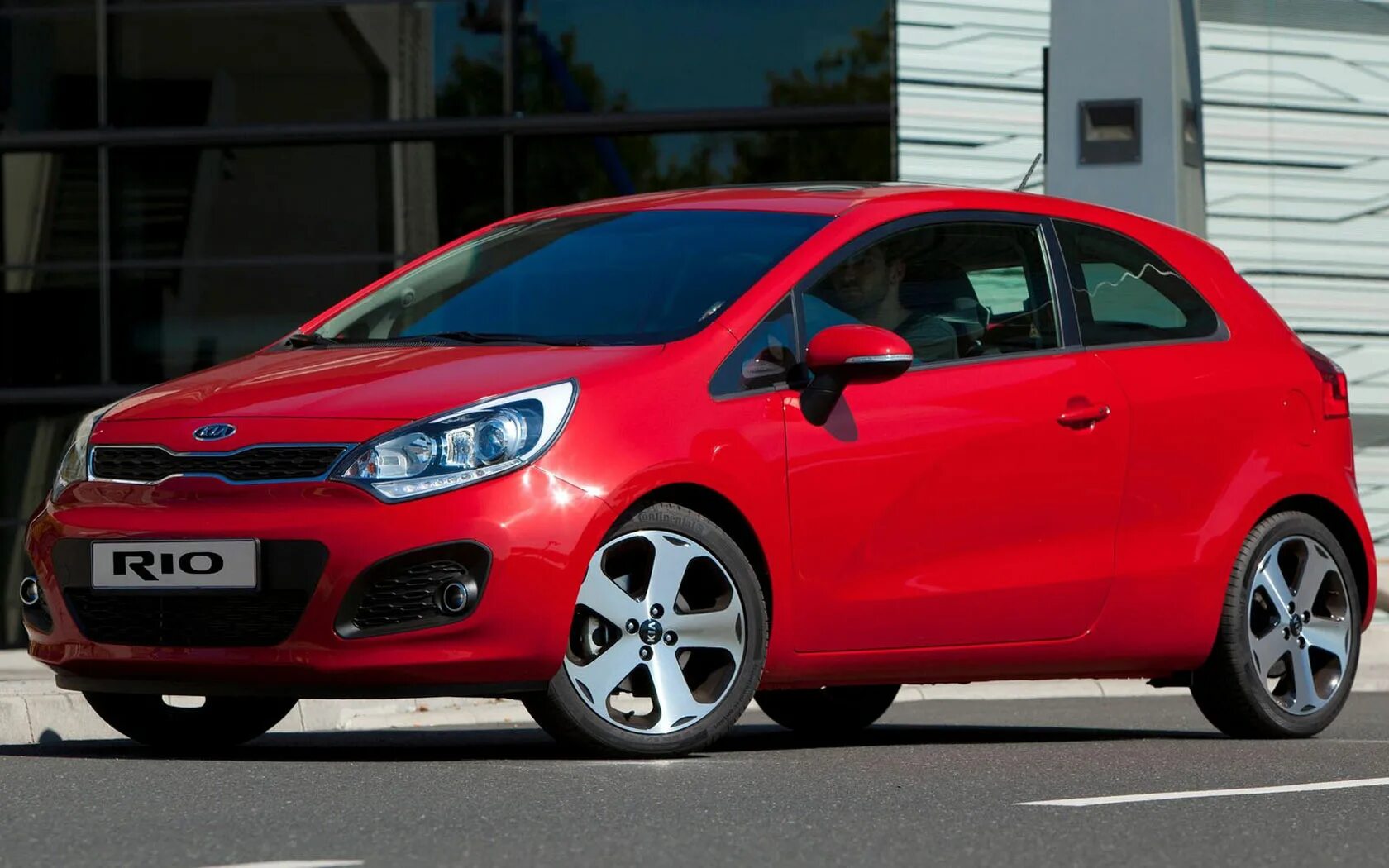 Киа хэтчбек тюнинг. Kia Rio купе. Kia Rio 3door 2015. Kia Rio хэтчбек 1.2 2012. Kia Rio 3 Hatchback.