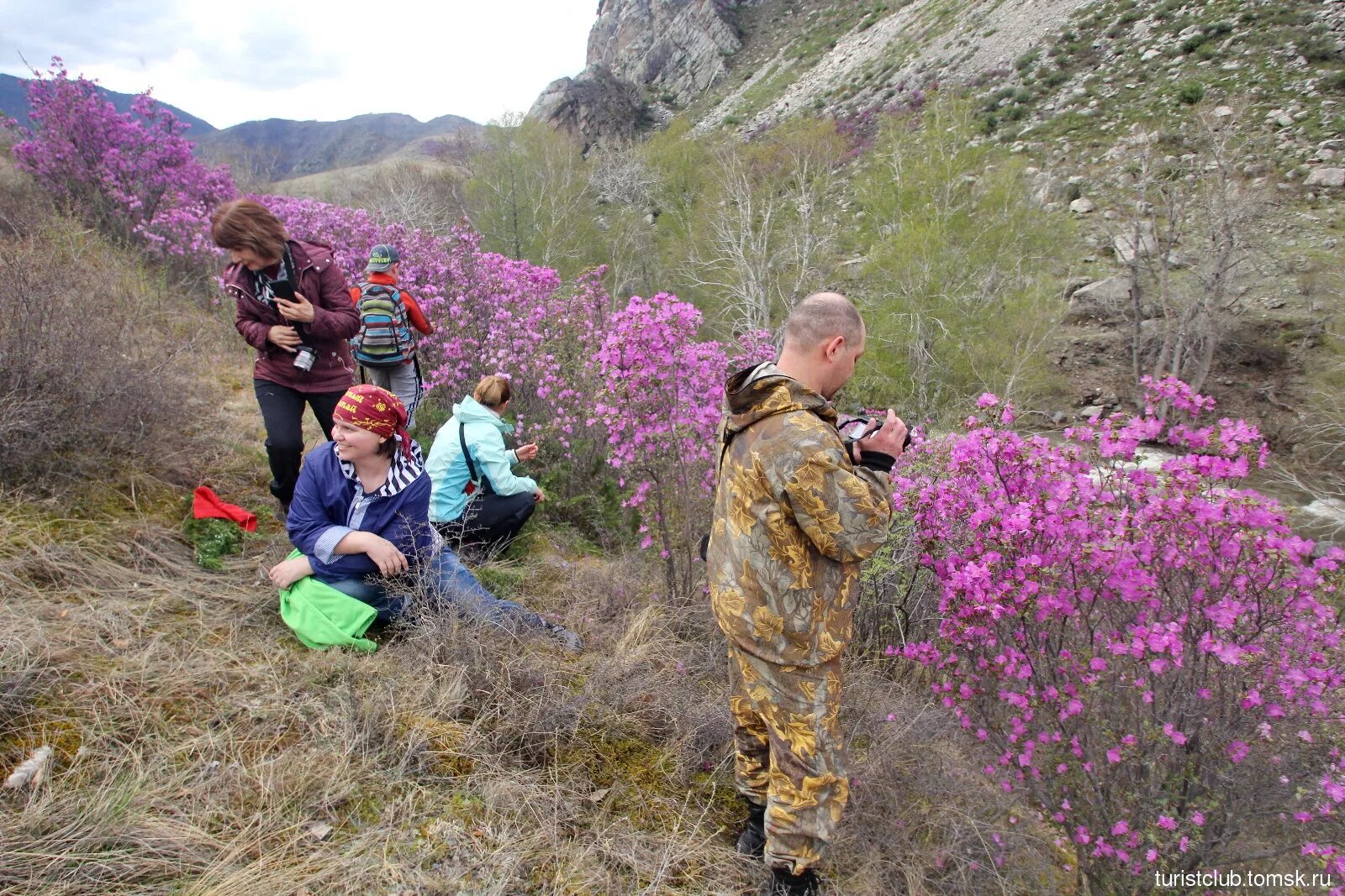 Погода в горном на апрель