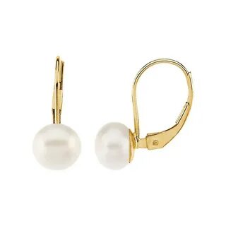 Pearl earring