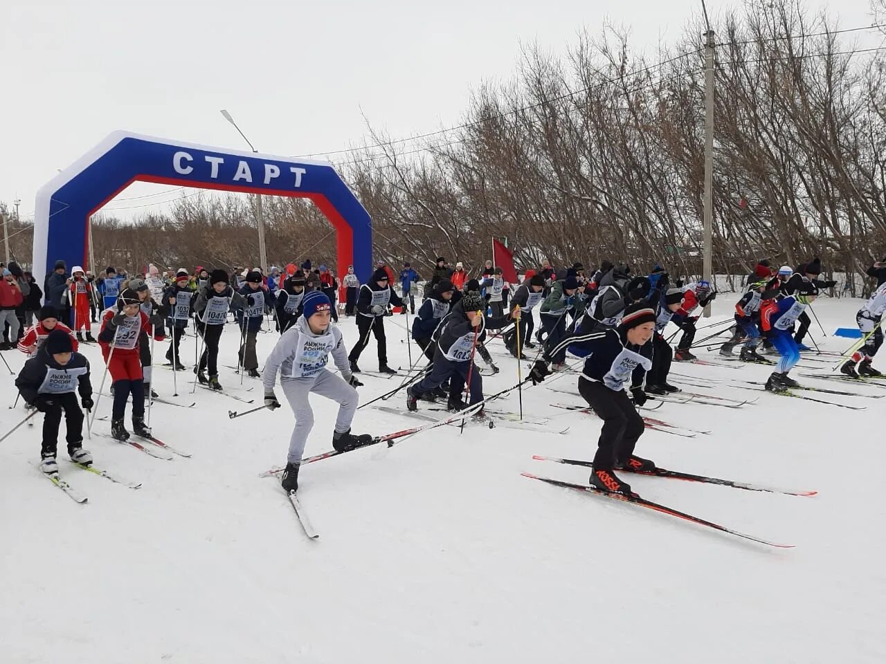 Лыжня стерлитамак. Лыжи в стерлитамаке. Стерлитамак лыжная трасса. Глц «шихан куш-тау». Лыжники стерлитамака.