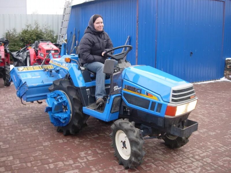 форте 190 минитрактор. кмз 012 хтз. трактор рустрак т12. минитрактор земляк с1100. мини трактор для домашнего хозяйства авито.
