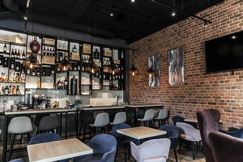 Паб эстетика. Employees only nyc. Ресторан онли вайн москва. Зал ресторана. Only wine мосфильмовская.