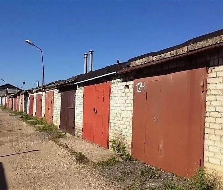Налог на гараж в гаражном кооперативе. Налог на гараж в гаражном кооперативе. Кирпичный гараж. Гараж в кооперативе. Налог на гараж в гаражном кооперативе.