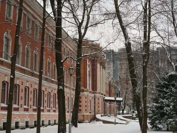 442 госпиталь на суворовском. 442 военный госпиталь в санкт-петербурге официальный. Николаевский военный госпиталь в санкт-петербурге. Суворовский проспект 63 санкт-петербург госпиталь. 442 госпиталь санкт-петербург.