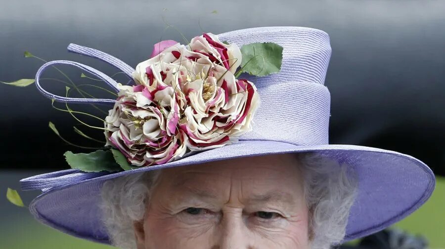 Кто шляпку спер тот и старушку. Кто шляпку спер тот и старушку. Стихи про шляпку женскую. Моя прекрасная леди фильм 1964. Кто шляпку спер тот и старушку кокнул.