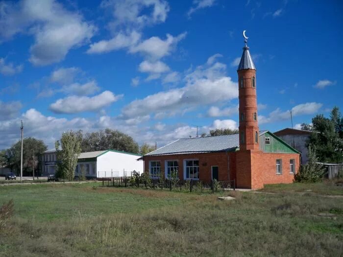 Сколько в новоузенске. Новоузенск Саратовская область. Мечеть Новоузенск. Город Новоузенск Саратовской области. Мечеть в гор Новоузенска.