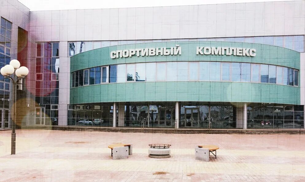 Сайт губкинский нефтяник. Дк нефтяник губкинский. Сайт губкинский нефтяник. Жемчужина ямала нефтяник губкинский. Дворец культуры нефтяник тюмень снаружи.