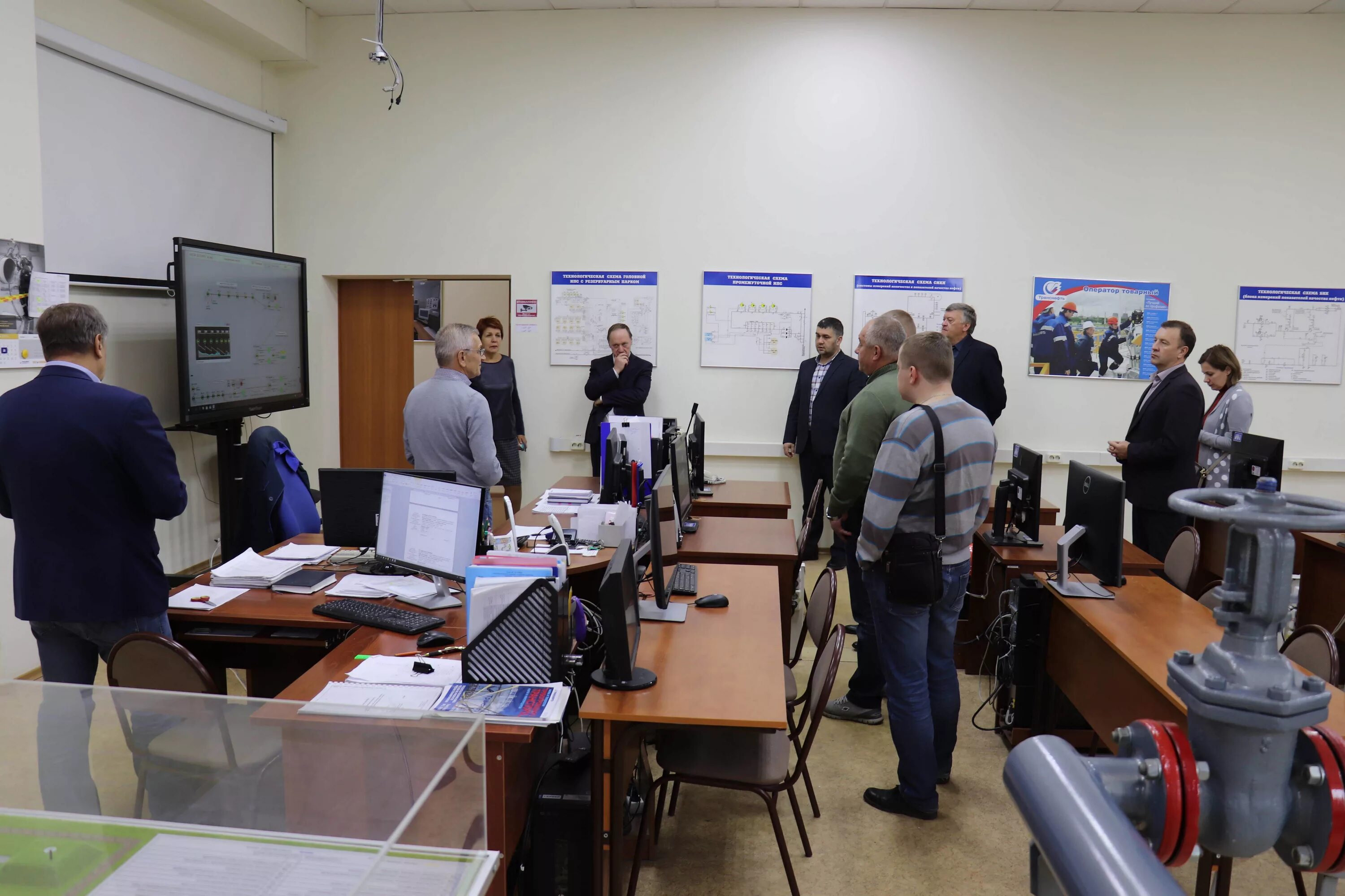 Ярославцев тпу. Кафедры тпу. Тпу факультеты. Томский политехнический университет кафедра машиностроения. Преподаватели сфу красноярск.