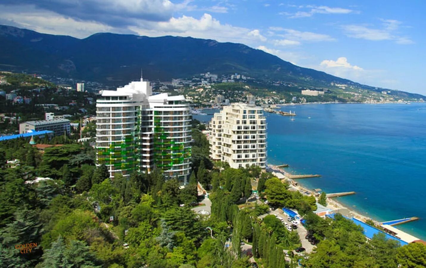 ялта жилье. квартиры в крыму ялта. ялта жк ялта. ялта жк южный берег массандра. гурзуф ривьера отель.
